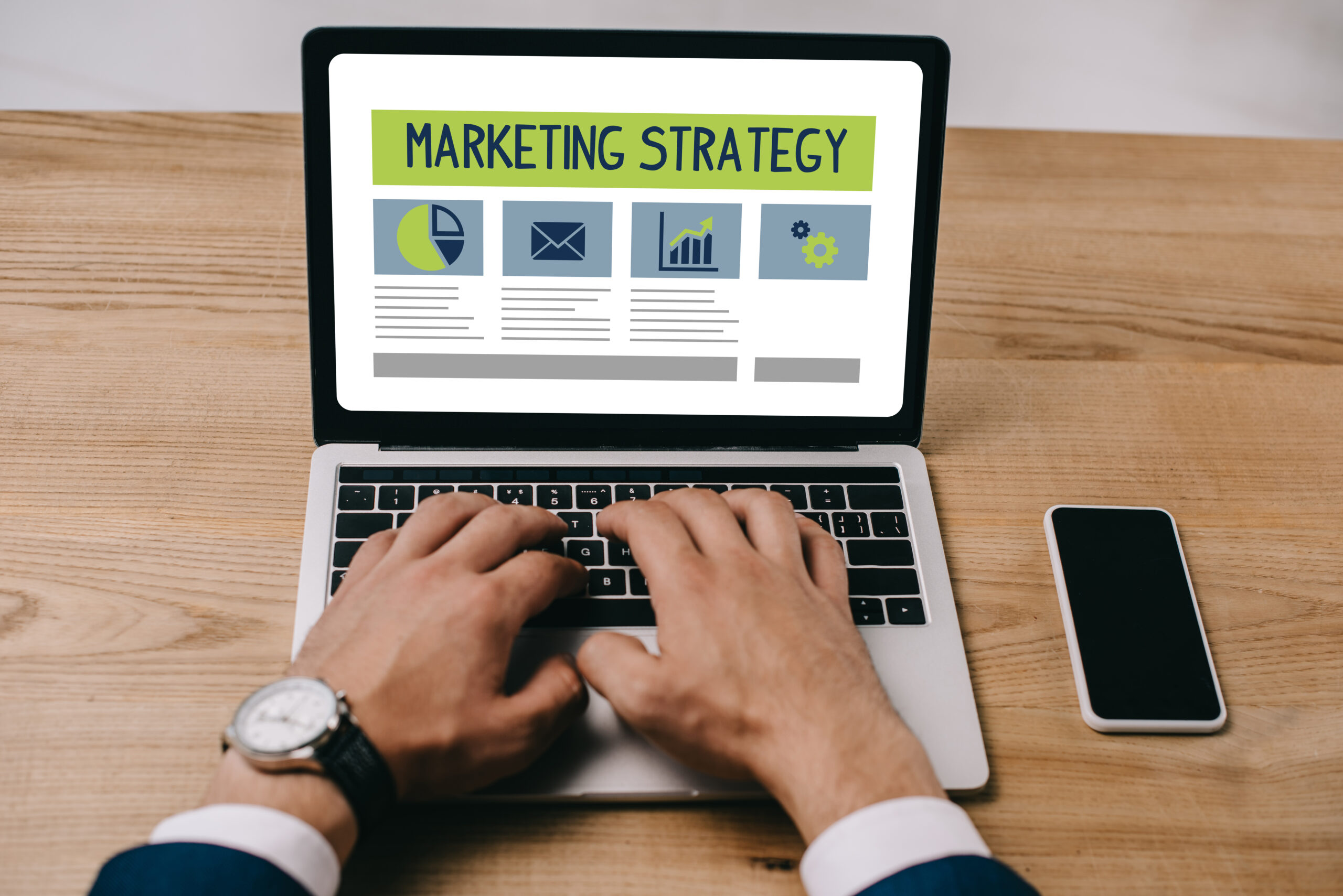 Unlock Growth with a Strategic Marketing Specialist & Fractional CMO Expertise